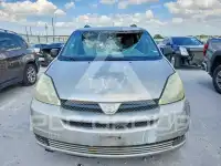 2004 Toyota SIENNA фото