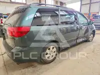 2004 Toyota SIENNA фото