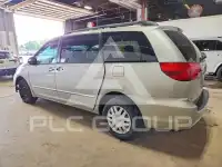 2004 Toyota SIENNA фото