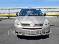 2004 Toyota SIENNA фото