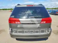 2004 Toyota SIENNA фото