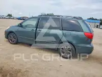 2004 Toyota SIENNA фото