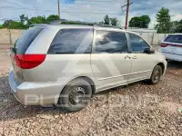 2004 Toyota SIENNA фото