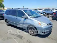 2004 Toyota SIENNA фото