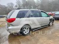 2004 Toyota SIENNA фото