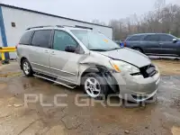 2004 Toyota SIENNA фото