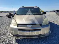 2004 Toyota SIENNA фото