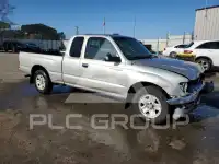 2004 Toyota TACOMA фото