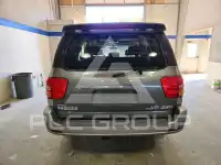2004 Toyota SEQUOIA photo
