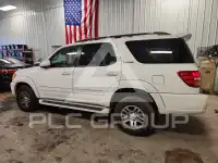 2004 Toyota SEQUOIA photo