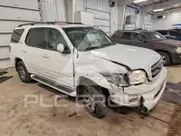 2004 Toyota SEQUOIA photo