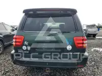2004 Toyota SEQUOIA photo