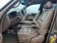2004 Toyota SEQUOIA фото