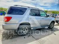 2004 Toyota SEQUOIA фото