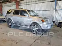 2004 Toyota SEQUOIA фото