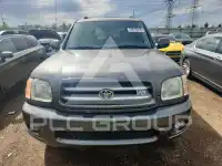 2004 Toyota SEQUOIA фото