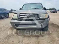 2004 Toyota SEQUOIA фото