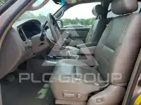 2004 Toyota SEQUOIA photo