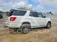 2004 Toyota SEQUOIA photo