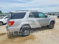 2004 Toyota SEQUOIA photo