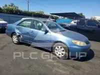 2004 Toyota CAMRY фото