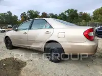 2004 Toyota CAMRY фото