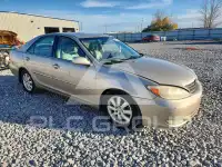 2004 Toyota CAMRY photo