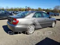 2004 Toyota CAMRY фото