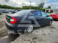 2004 Toyota CAMRY photo