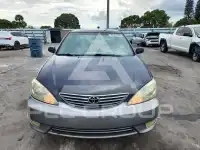 2004 Toyota CAMRY photo