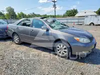 2004 Toyota CAMRY photo
