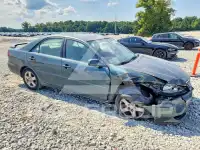 2004 Toyota CAMRY фото