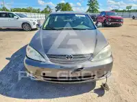 2004 Toyota CAMRY фото