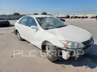 2004 Toyota CAMRY photo