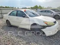 2004 Toyota CAMRY photo