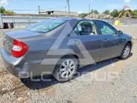 2004 Toyota CAMRY photo