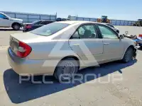 2004 Toyota CAMRY фото