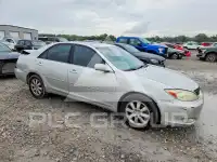 2004 Toyota CAMRY фото