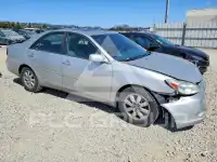 2004 Toyota CAMRY фото