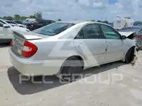 2004 Toyota CAMRY фото