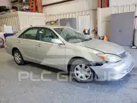 2004 Toyota CAMRY фото