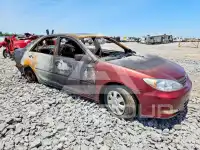 2004 Toyota CAMRY фото