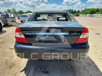 2004 Toyota CAMRY фото