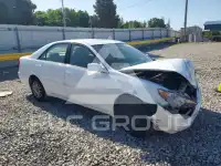 2004 Toyota CAMRY фото
