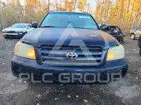 2004 Toyota Highlander photo