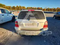 2004 Toyota Highlander фото
