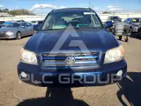 2004 Toyota Highlander photo