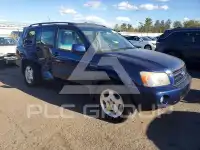 2004 Toyota Highlander photo