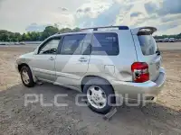 2004 Toyota Highlander photo