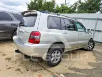 2004 Toyota Highlander фото